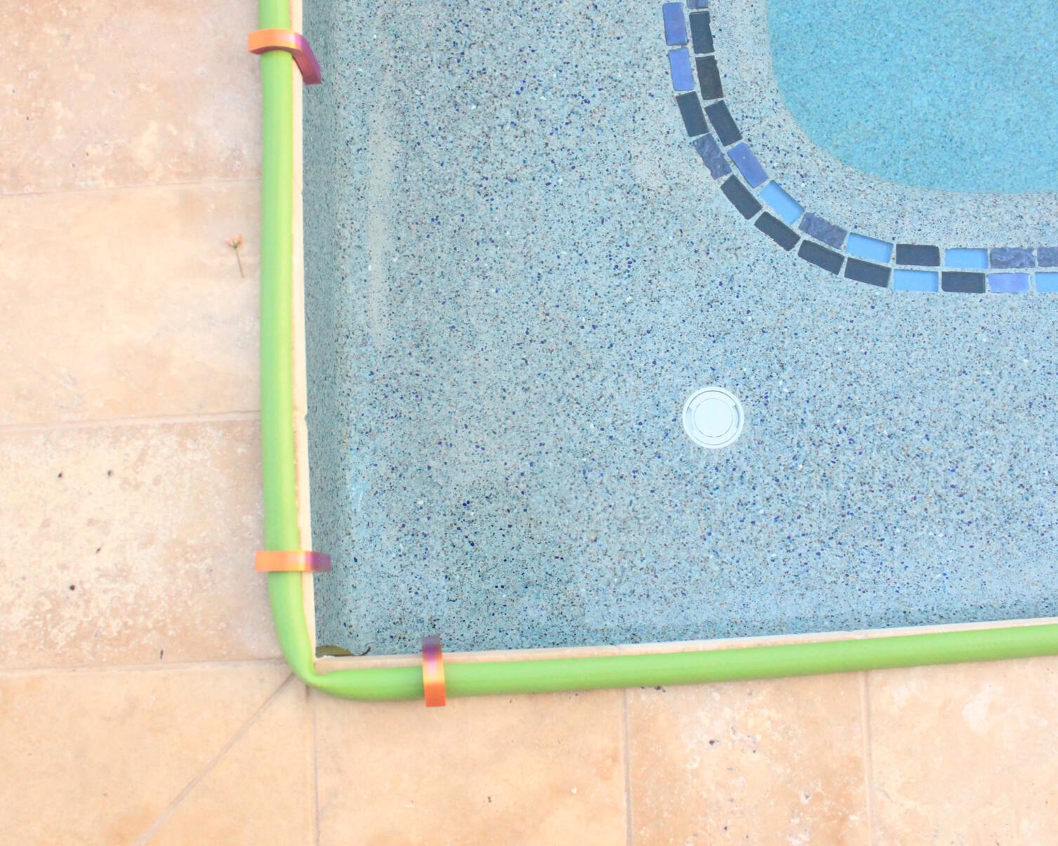 Guard your pool edges like a pro!